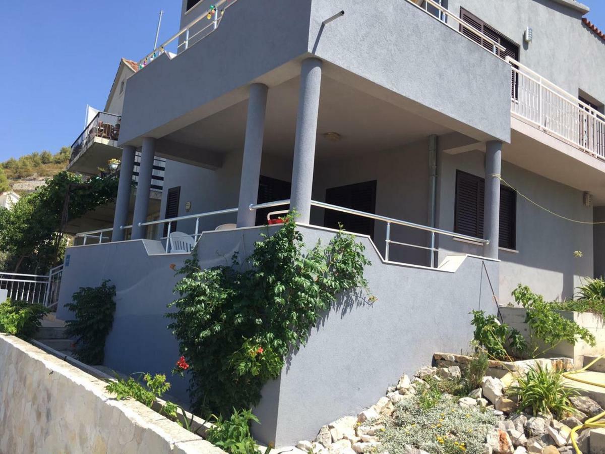 Sunce Apartment Vis